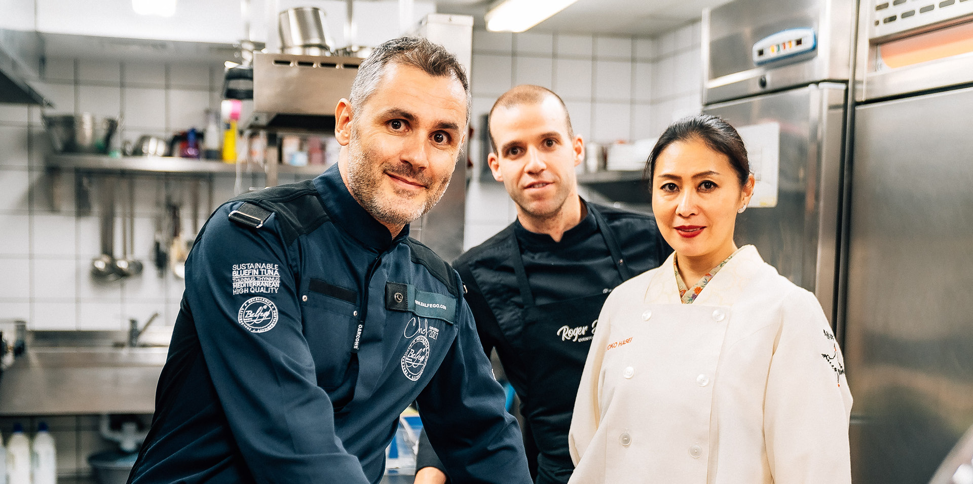 4 manos chef enrique medina de rte apicius con Yoko Hashei Valencia Culinary Festival 22